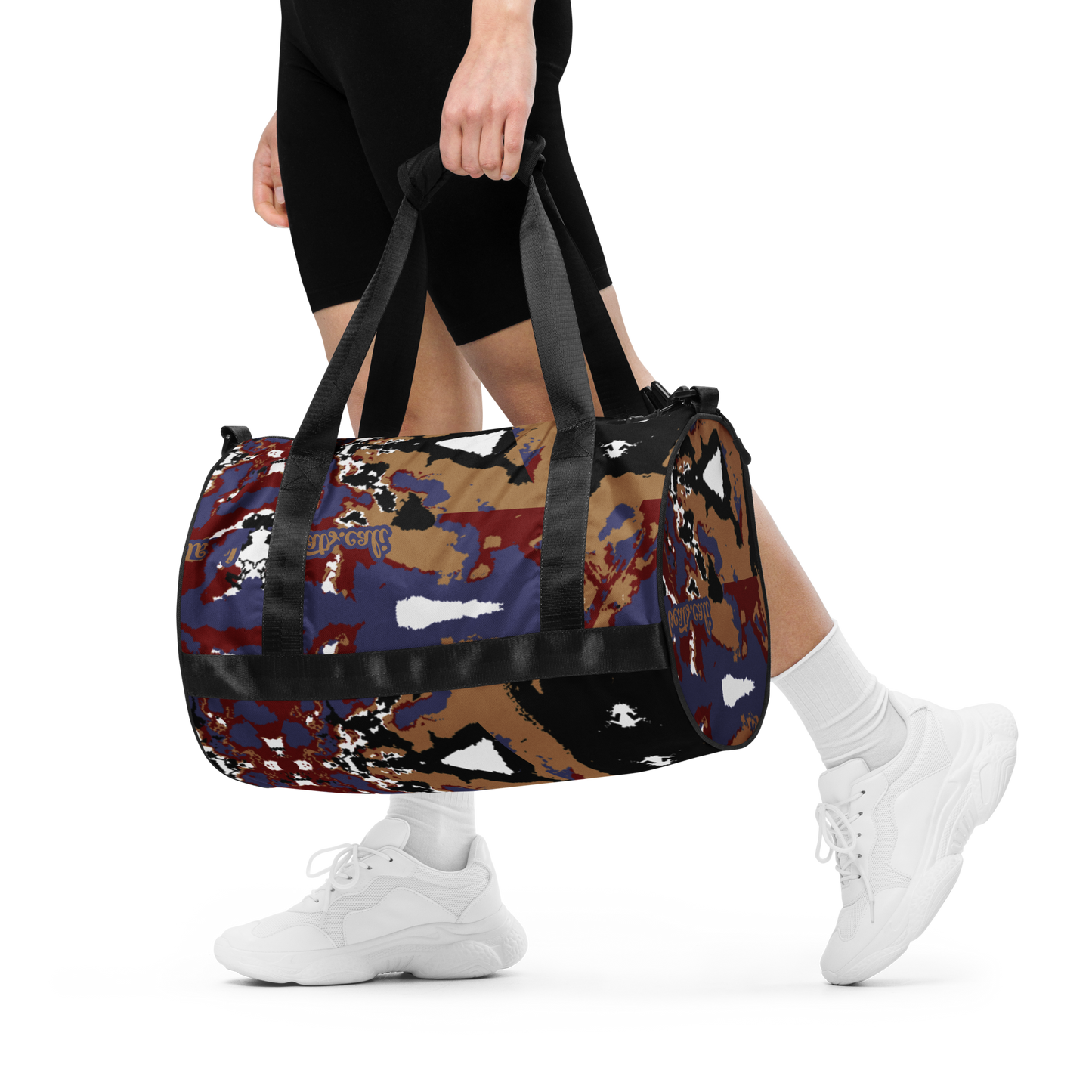 Crafted from durable 100% polyester and featuring sturdy, water-resistant fabric, this gym bag from beats.cali. combines fun with functionality. Perfect for stashing your workout essentials, it comes equipped with plenty of pockets to keep you organized. The fabric weight of 9.91 oz/yd² (336 g/m²) ensures durability.