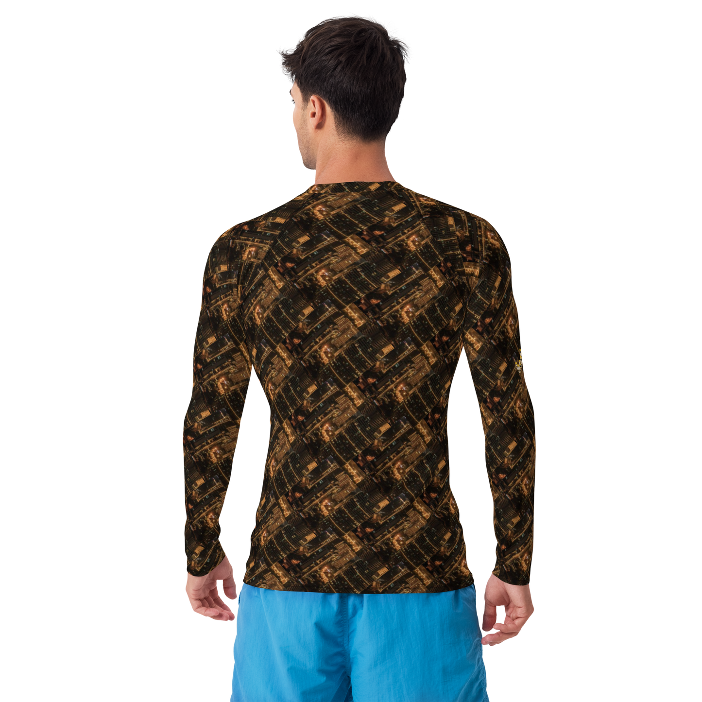 Constructed from 82% polyester and 18% spandex, this rash guard features a soft, four-way stretch fabric that contours perfectly to your body, thus providing unmatched comfort during all activities. Engage confidently; with your skin safeguarded against damaging UV rays, its UPF 50+ protection ensures that ultimate protection. With flat ergonomic seams and cover stitching, beats.cali’s rash guards are built for endurance, letting you concentrate on your performance without concern for wear and tear.