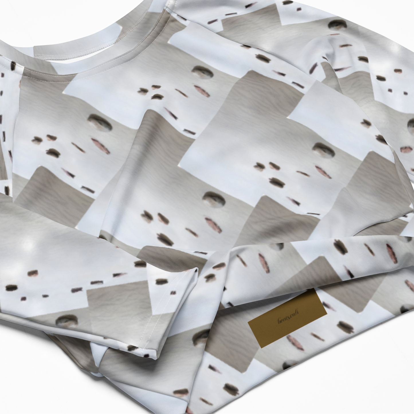 Recycled long-sleeve crop top