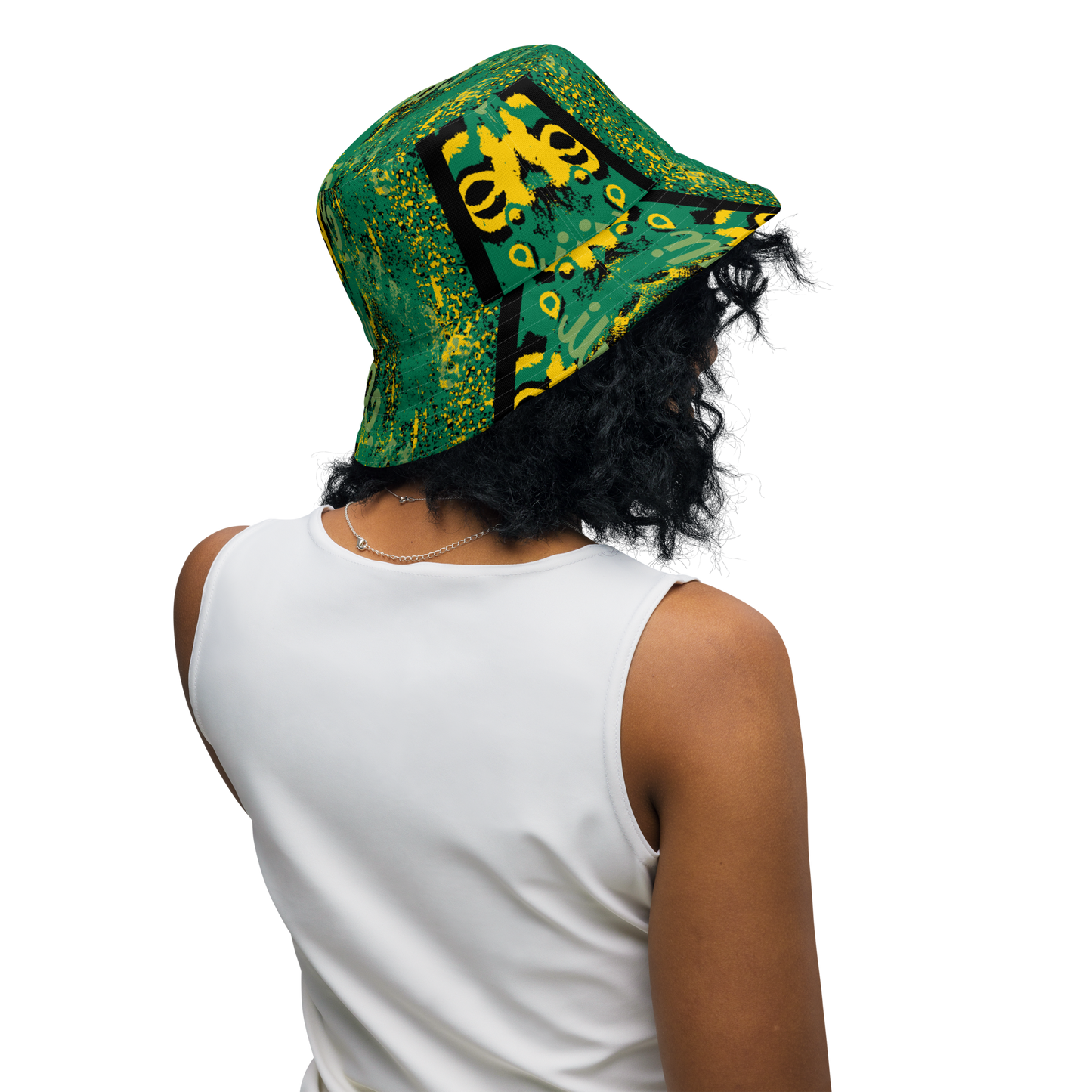 Reversible bucket hat