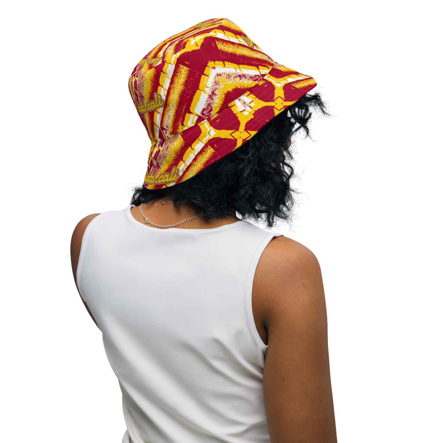 Reversible bucket hat