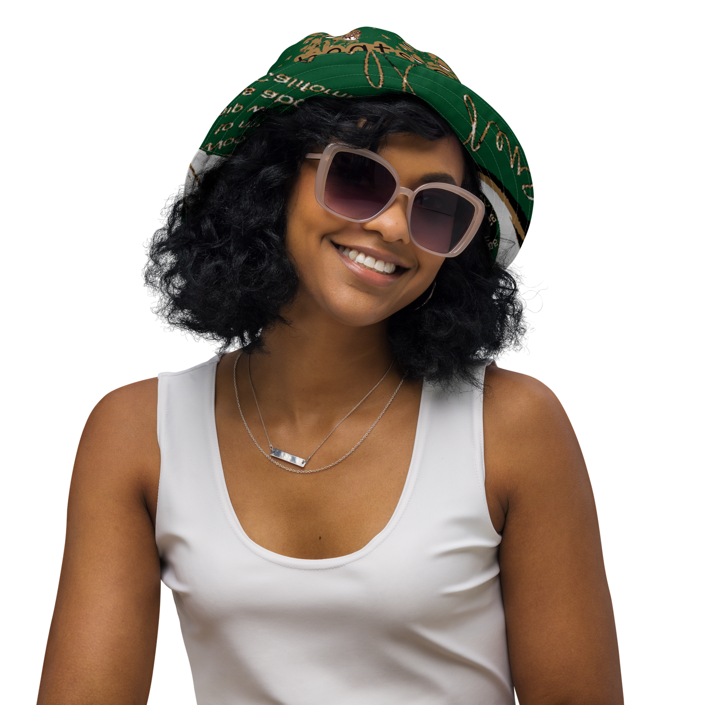 Reversible bucket hat