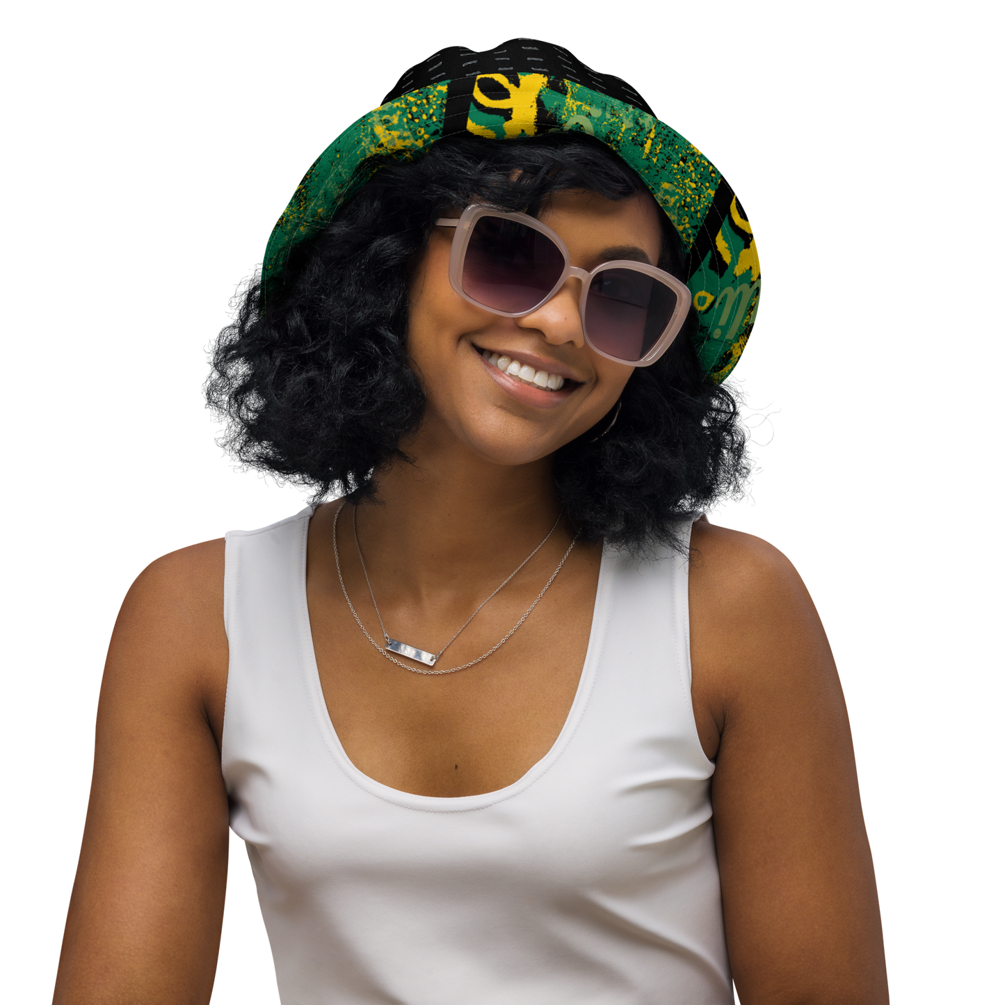 Reversible bucket hat