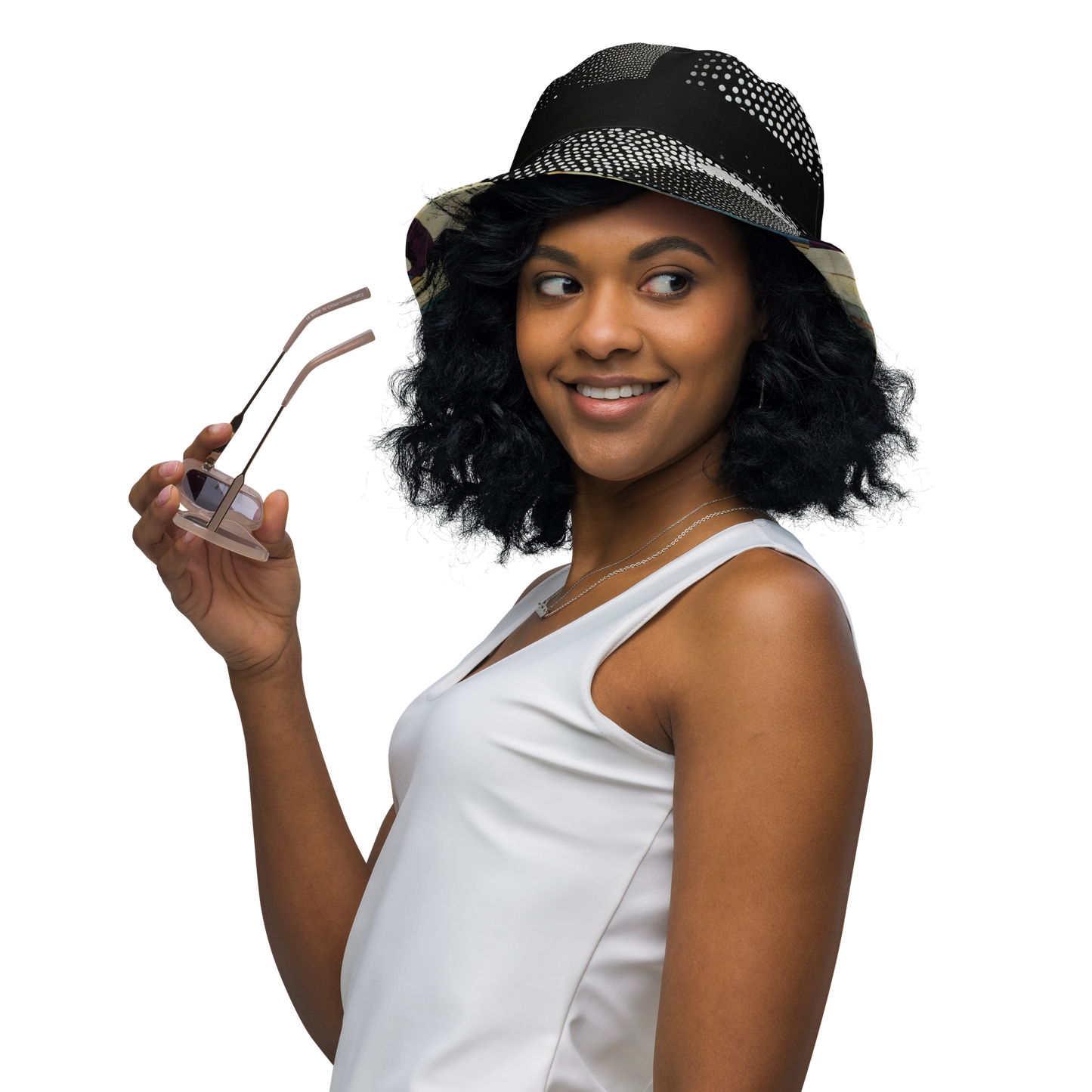 Reversible bucket hat