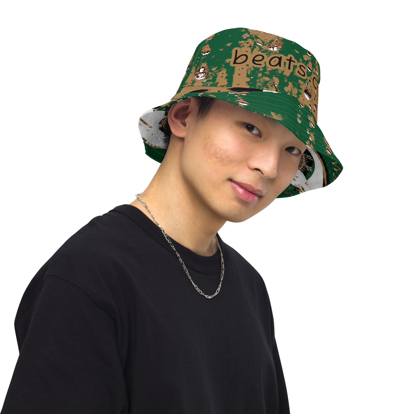 Reversible bucket hat