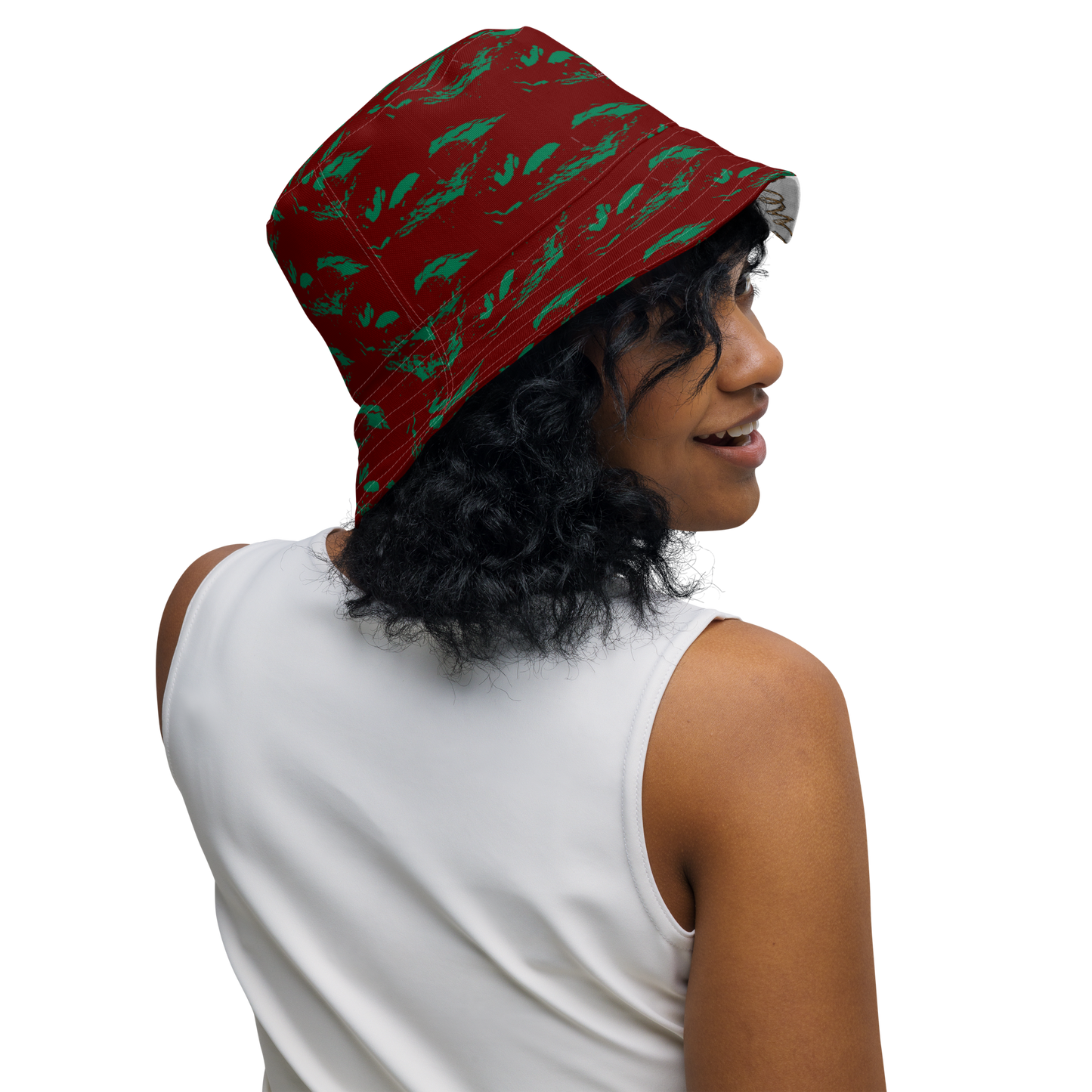 Reversible bucket hat