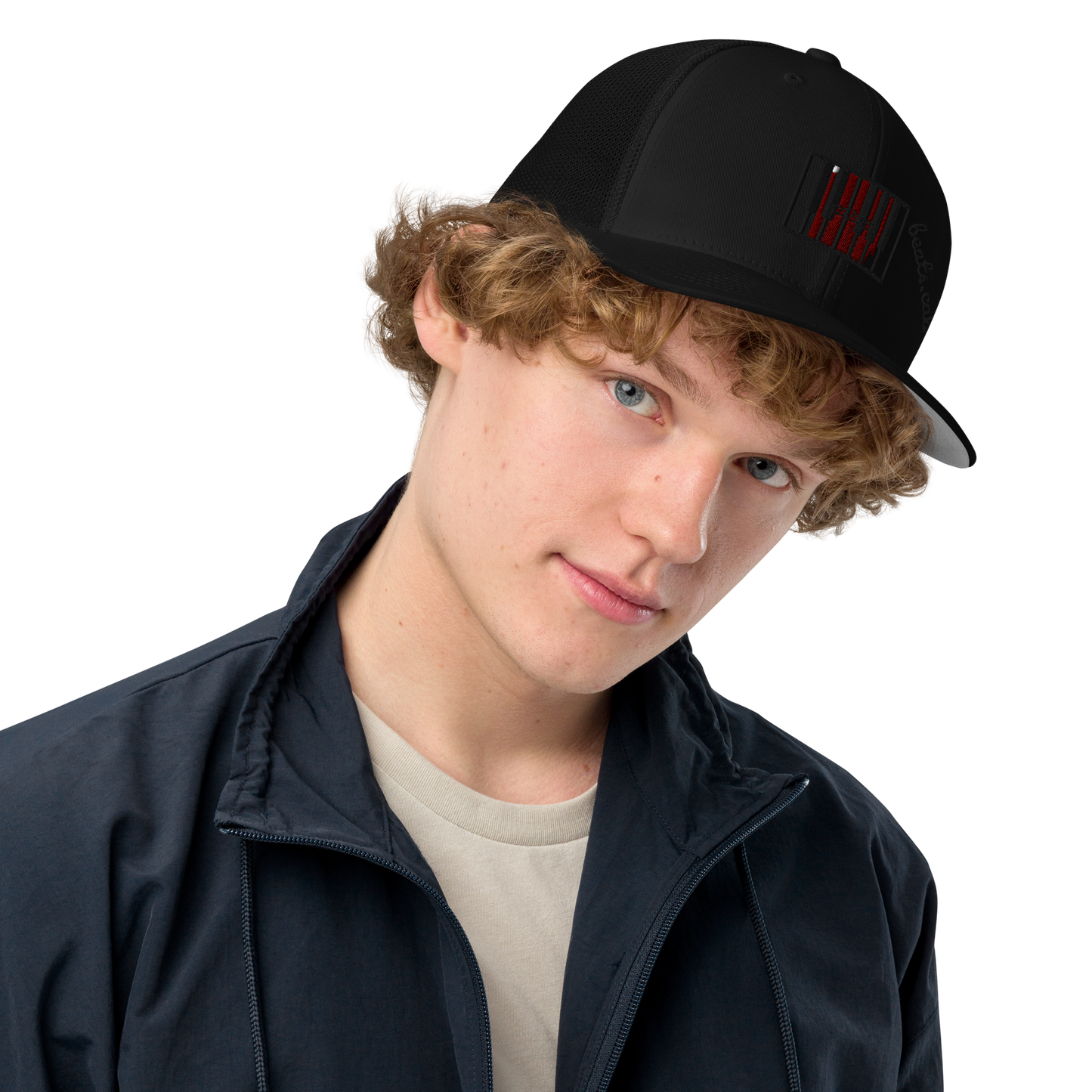 Closed-back trucker cap
