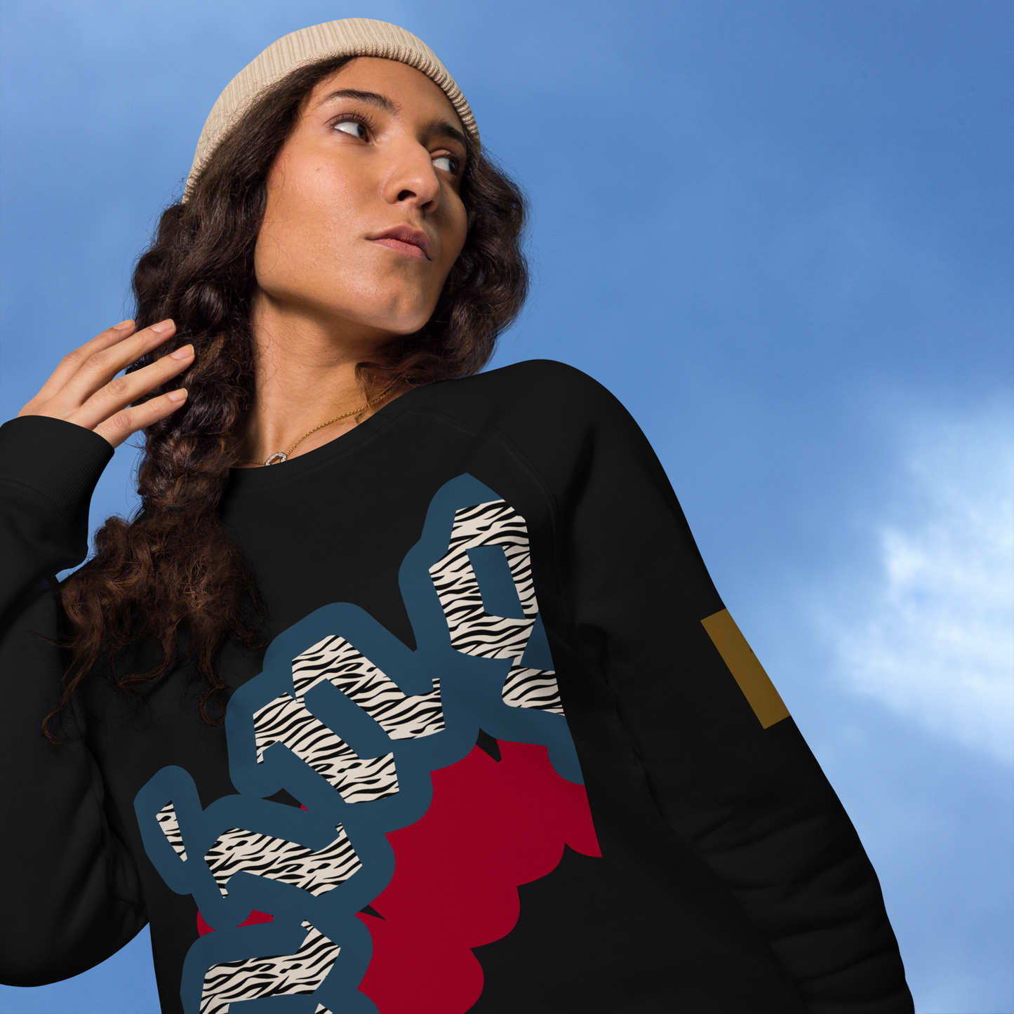 Unisex raglan sweatshirt