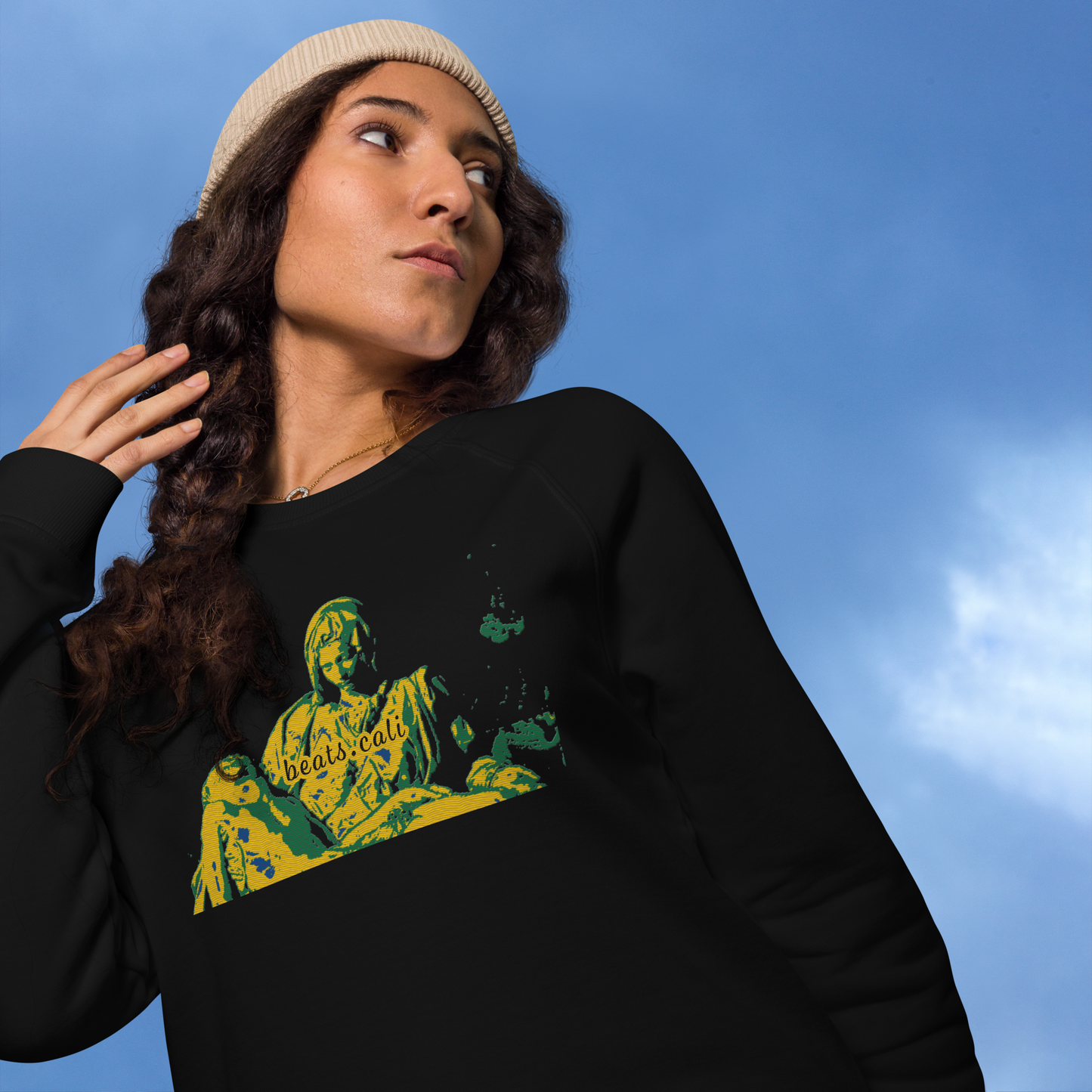 Unisex raglan sweatshirt