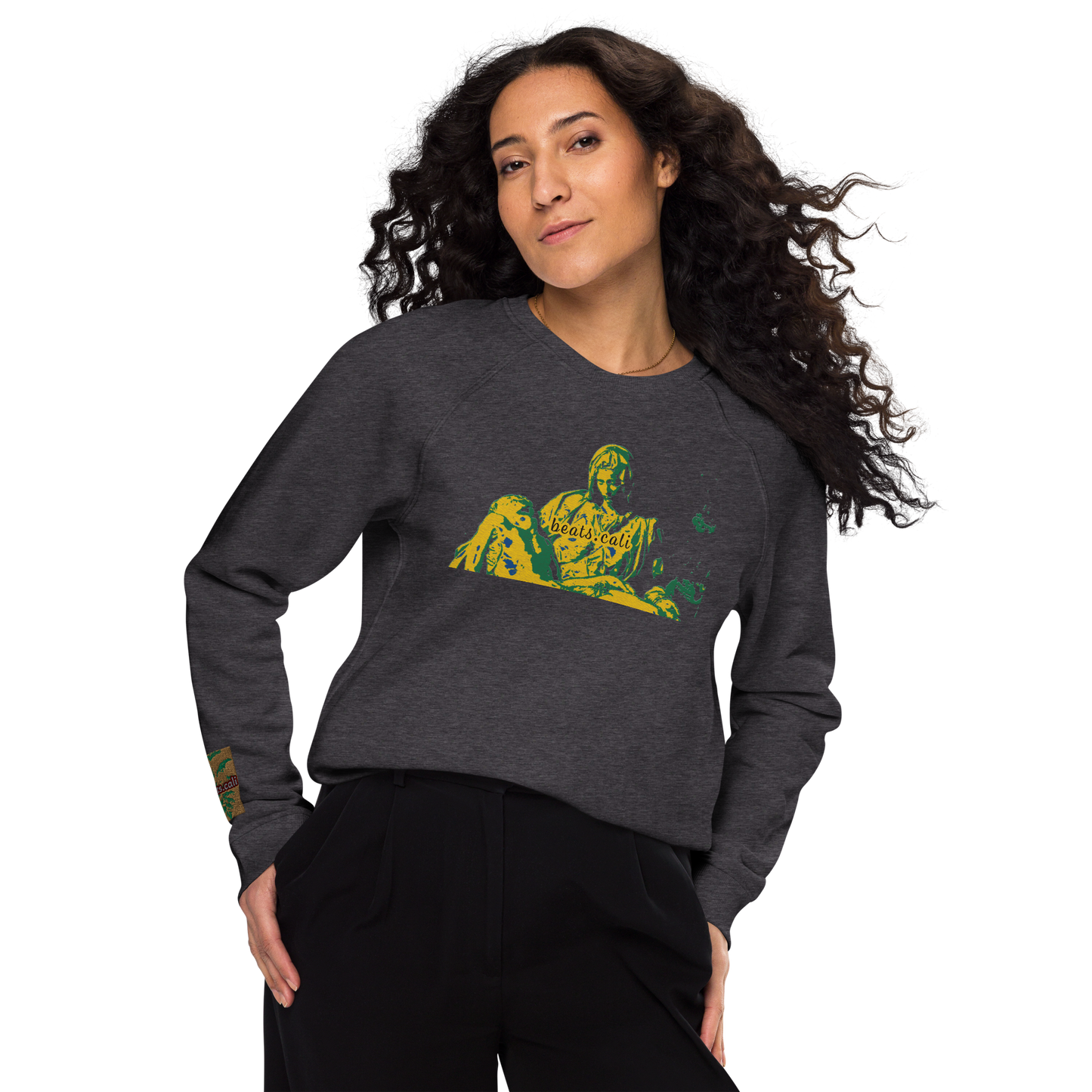 Unisex raglan sweatshirt