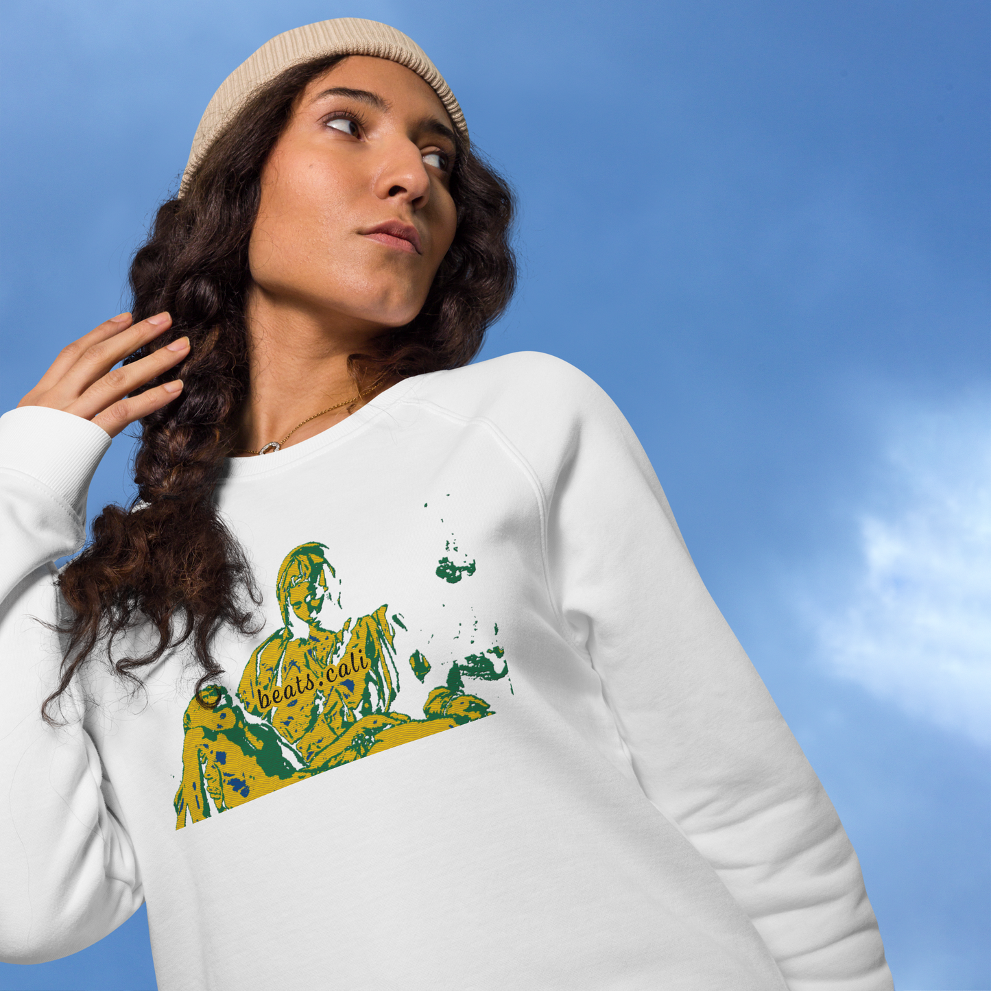 Unisex raglan sweatshirt
