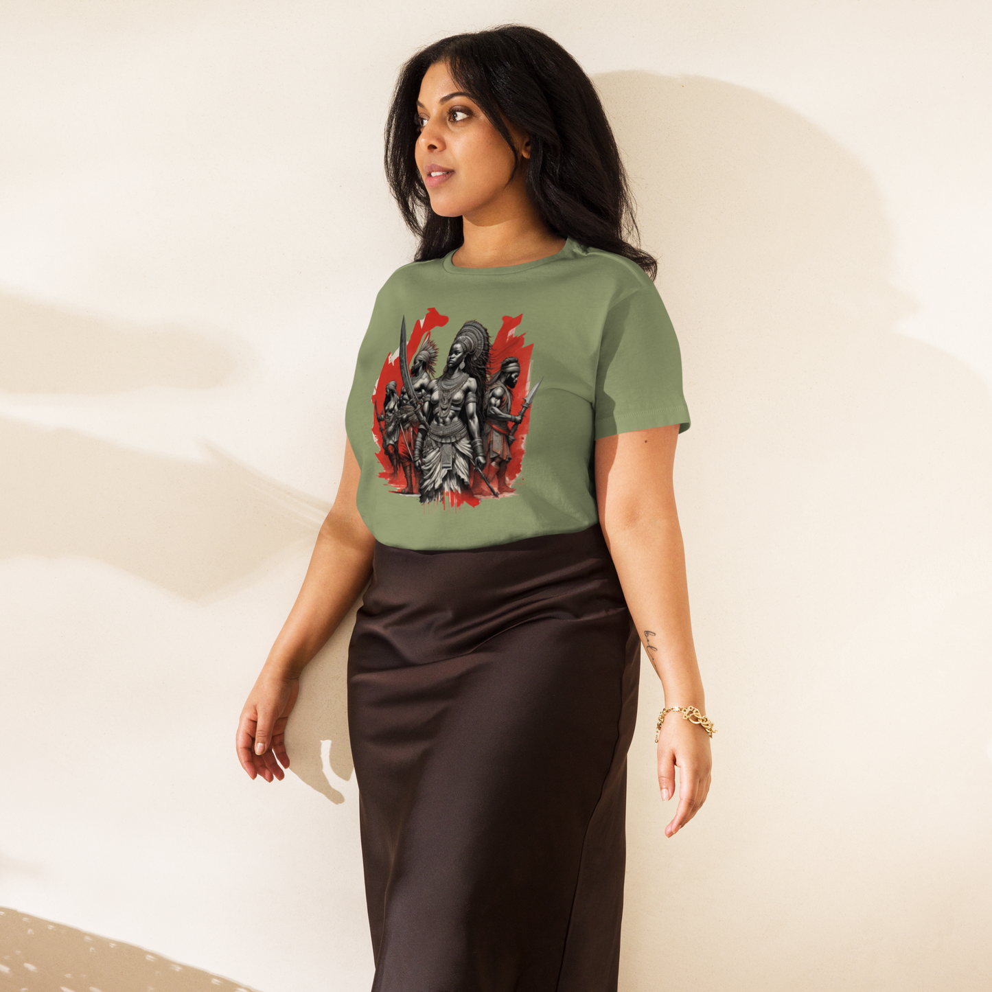 Women’s high-waisted t-shirt
