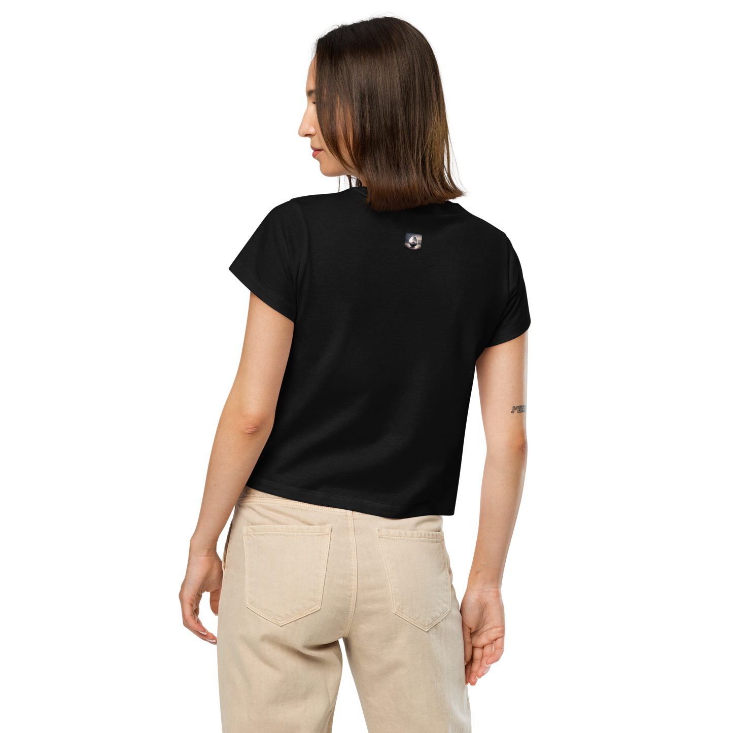 Women’s high-waisted t-shirt