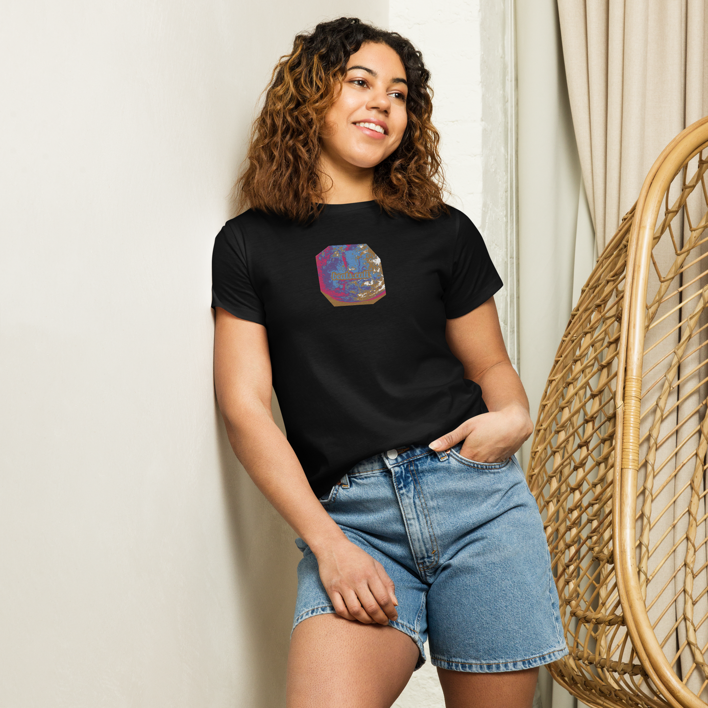 Women’s high-waisted t-shirt