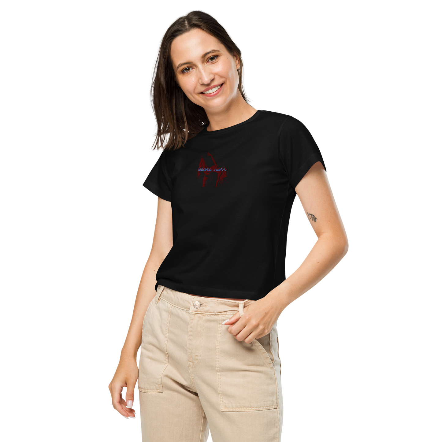Women’s high-waisted t-shirt