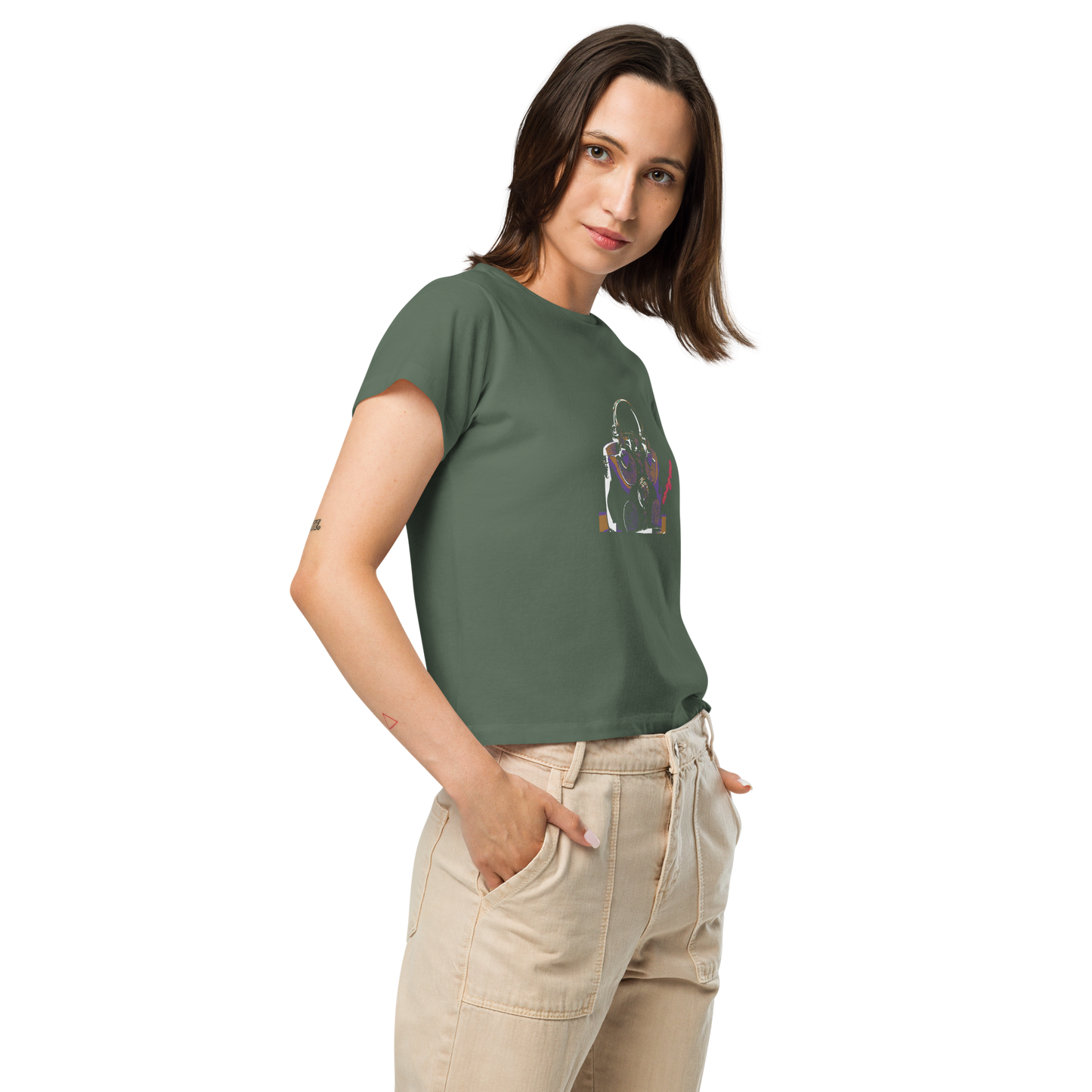 Women’s high-waisted t-shirt