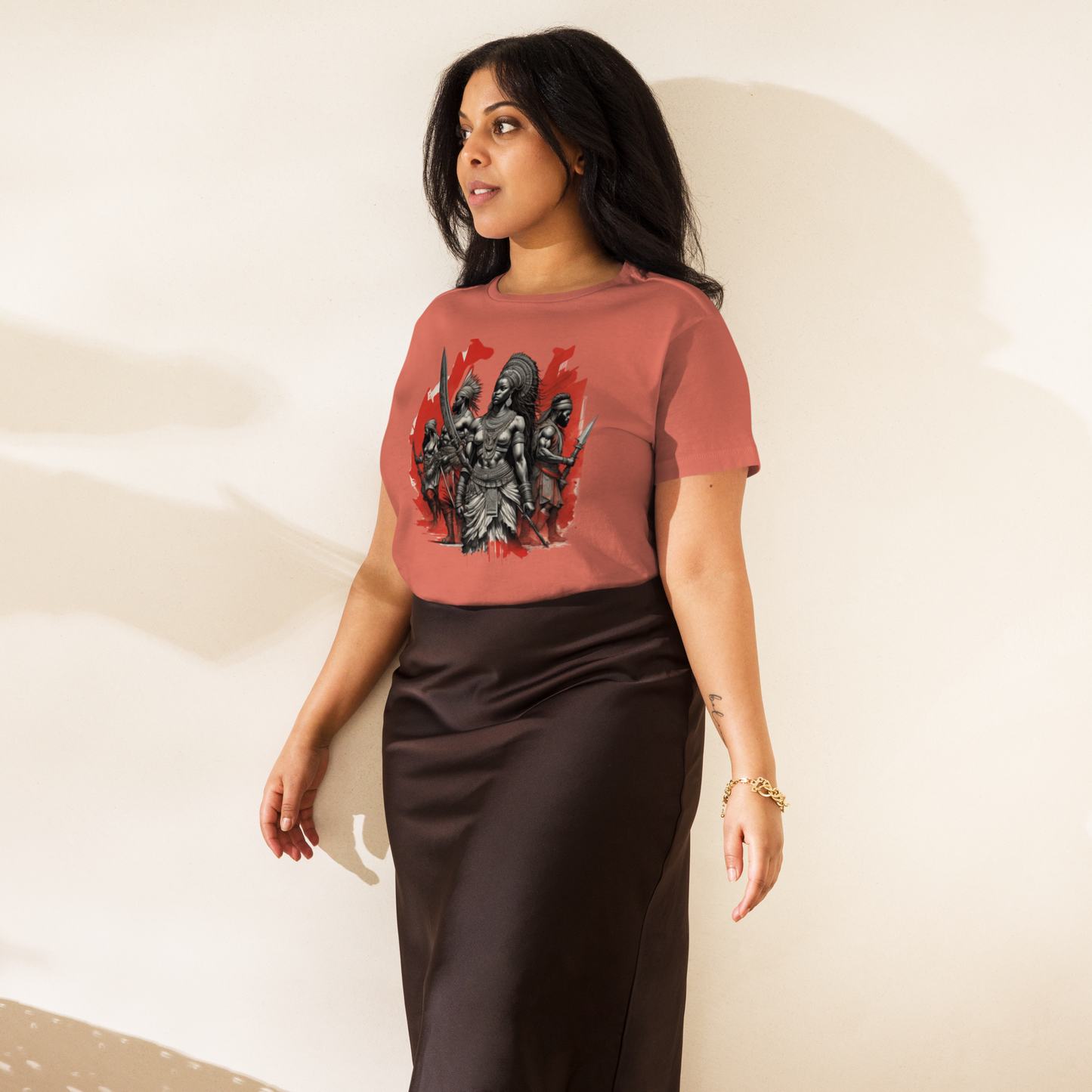 Women’s high-waisted t-shirt