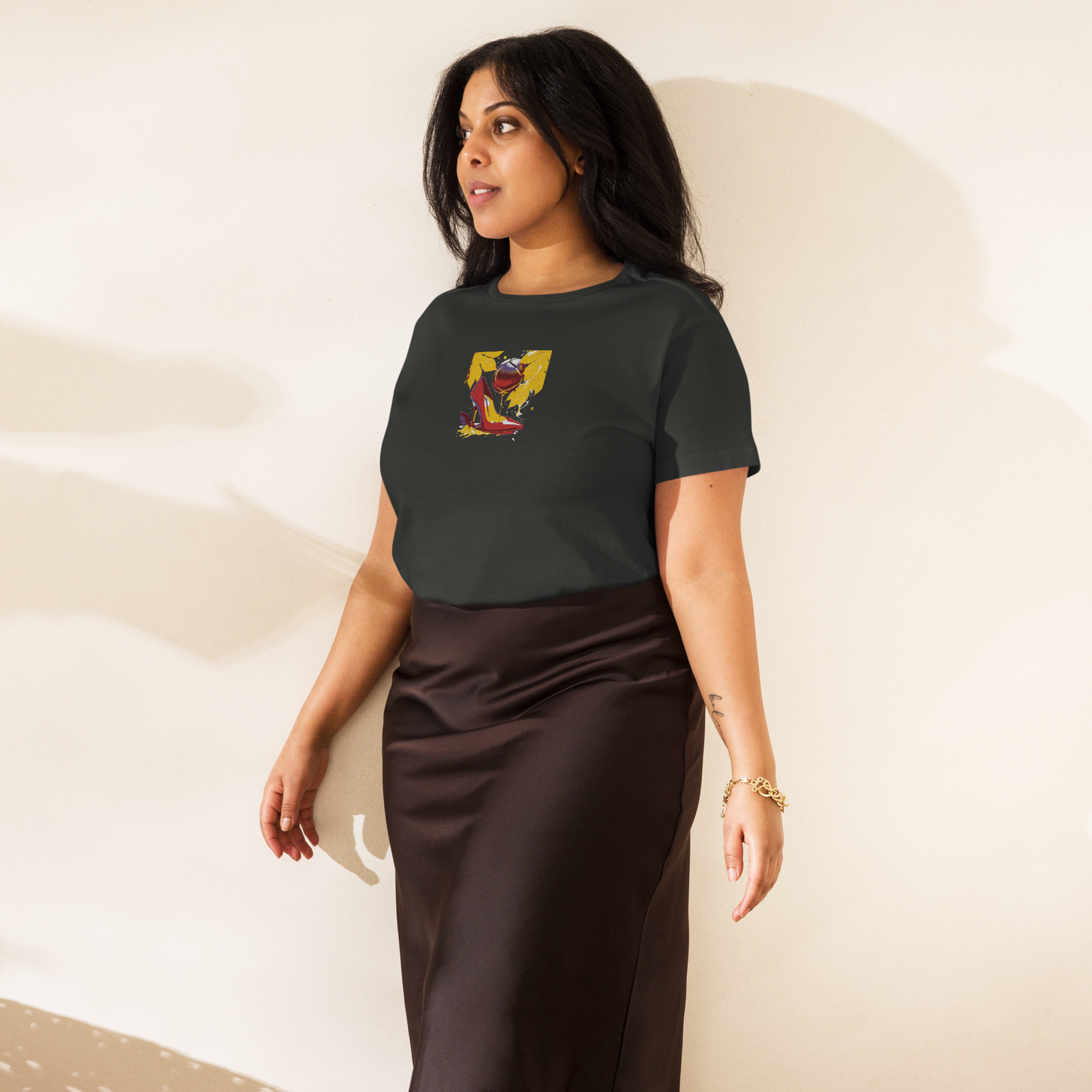 Women’s high-waisted t-shirt