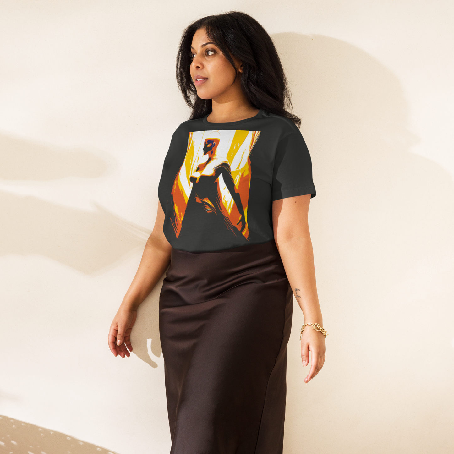Women’s high-waisted t-shirt