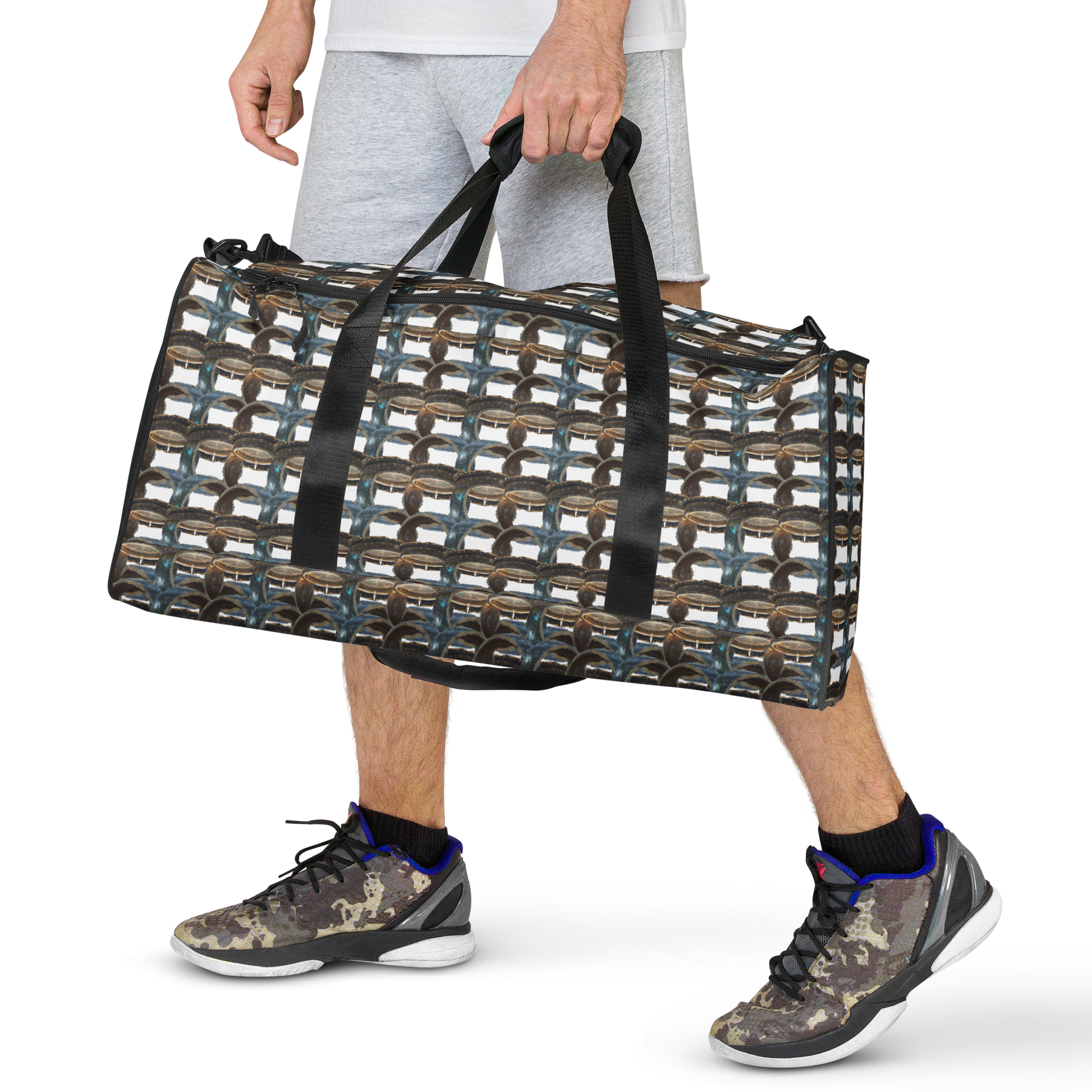 BEATS.CALI duffle bag is built to last. Its robust construction, featuring 100% polyester with black interlining, ensures it can handle the demands of your busiest days. With a generous interior space measuring 22" x 11.5" x 11.5", staying organized has never been easier. Utilize the multiple pockets, including a secure zipper pocket, to keep your essentials within reach.&nbsp; our duffle bag ensures stability with T-piping, providing peace of mind as you navigate daily.