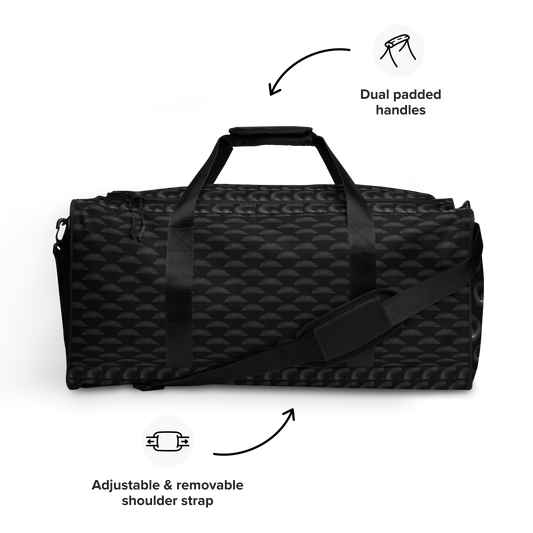 BEATS.CALI duffle bag is built to last. Its robust construction, featuring 100% polyester with black interlining, ensures it can handle the demands of your busiest days. With a generous interior space measuring 22" x 11.5" x 11.5", staying organized has never been easier. Utilize the multiple pockets, including a secure zipper pocket, to keep your essentials within reach.&nbsp; our duffle bag ensures stability with T-piping, providing peace of mind as you navigate daily.