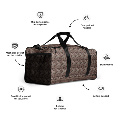 'beats.cali' Duffle Bag as the art-inspired spacious duffle bag has you covered in style and functionality for every occasion. The bag’s shoulder strap is adjustable and removable. Its dual padded handles with Velcro fastening ensures easy carrying. Contents do stay organized and safe with its multiple inside pockets.