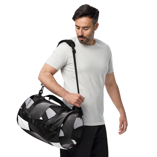 Crafted from durable 100% polyester and featuring sturdy, water-resistant fabric, this gym bag from beats.cali. combines fun with functionality. Perfect for stashing your workout essentials, it comes equipped with plenty of pockets to keep you organized. The fabric weight of 9.91 oz/yd² (336 g/m²) ensures durability.