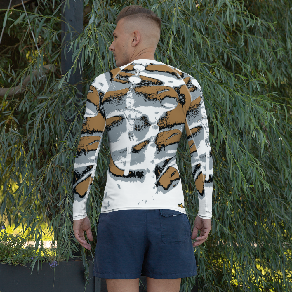 Constructed from 82% polyester and 18% spandex, this rash guard features a soft, four-way stretch fabric that contours perfectly to your body, thus providing unmatched comfort during all activities. Engage confidently; with your skin safeguarded against damaging UV rays, its UPF 50+ protection ensures that ultimate protection. With flat ergonomic seams and cover stitching, beats.cali’s rash guards are built for endurance, letting you concentrate on your performance without concern for wear and tear. 