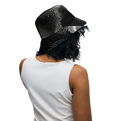 Reversible bucket hat
