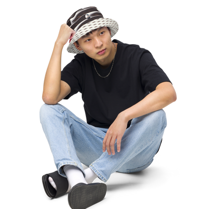 Reversible bucket hat