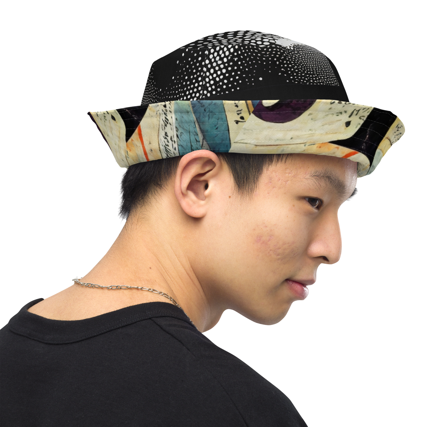 Reversible bucket hat
