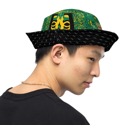 Reversible bucket hat