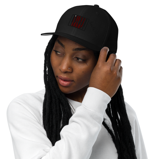 Closed-back trucker cap