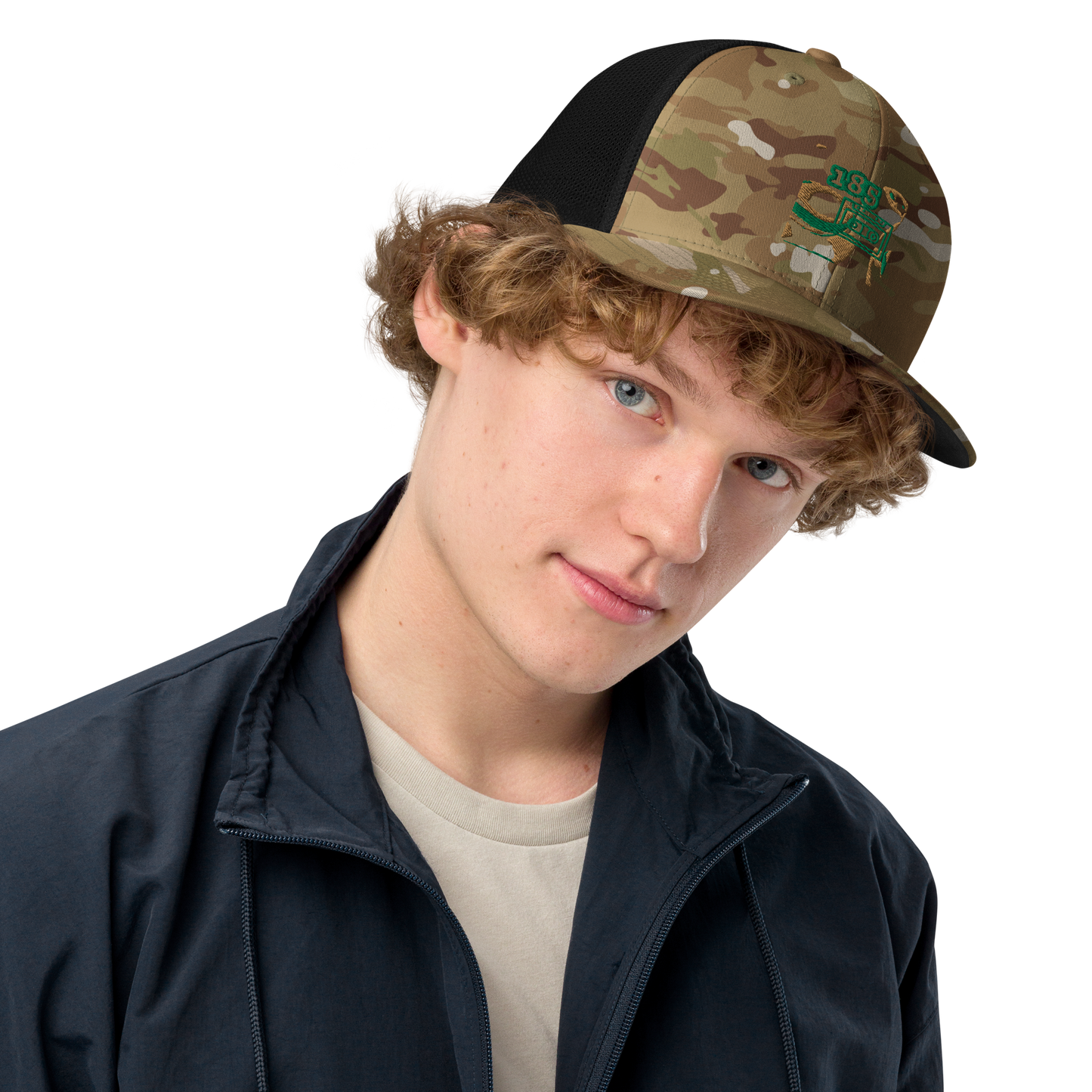 Closed-back trucker cap