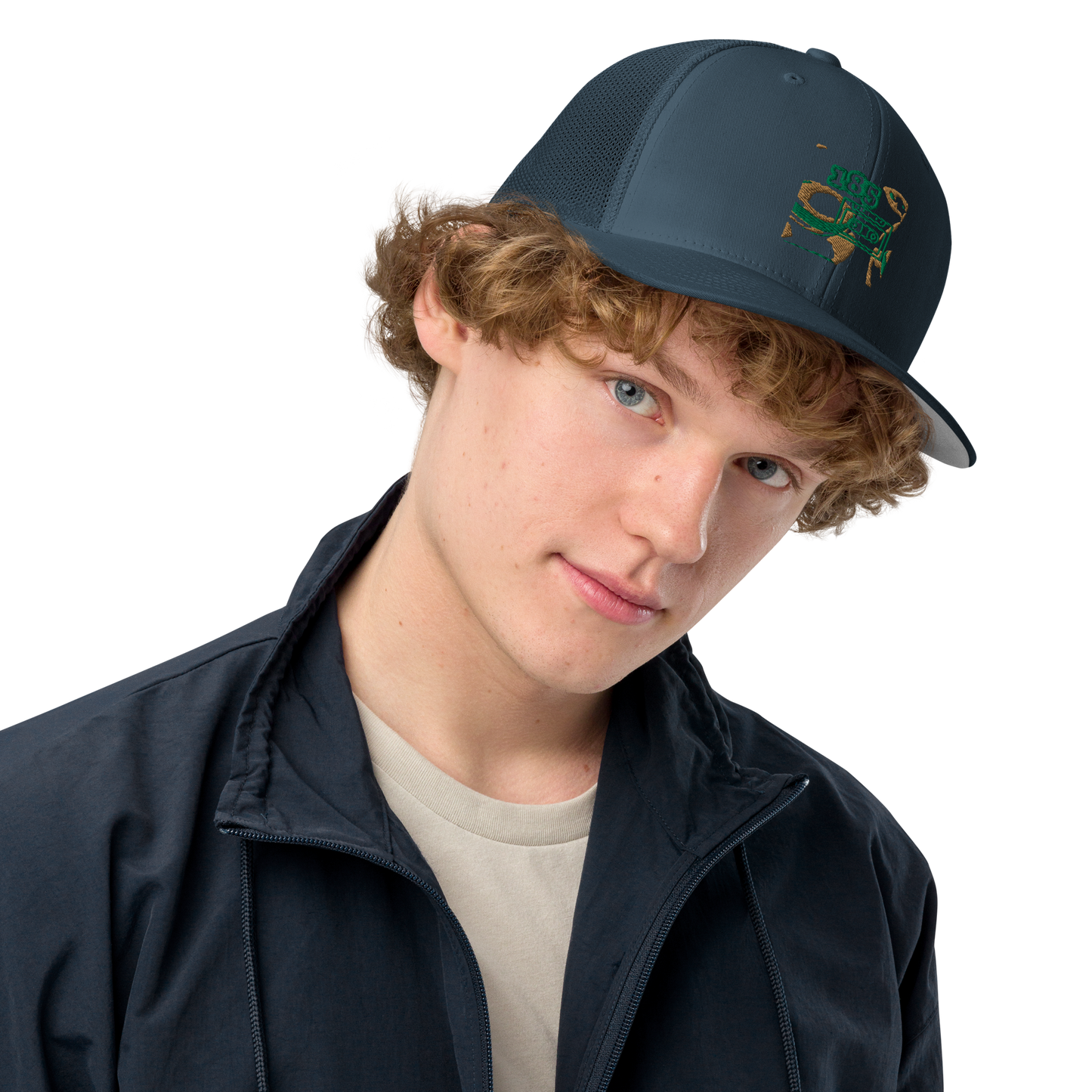Closed-back trucker cap