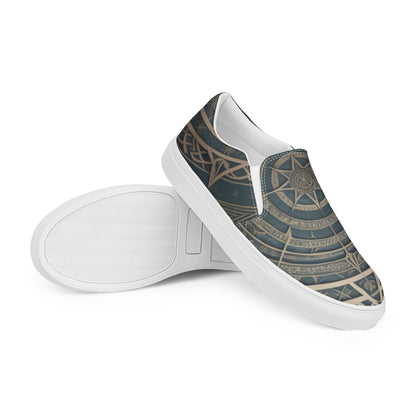 Men’s slip-on canvas shoes