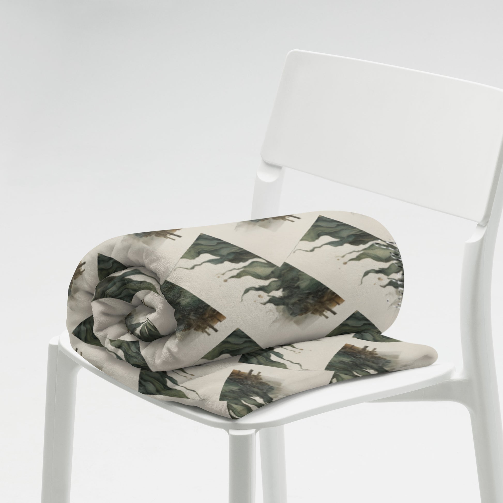 • Composed of 100% polyester  • Features a soft silk touch fabric  • Design printed on one side  • White on the reverse side  • Easy to care for, machine-washable  • Hypoallergenic properties  • Flame retardant quality