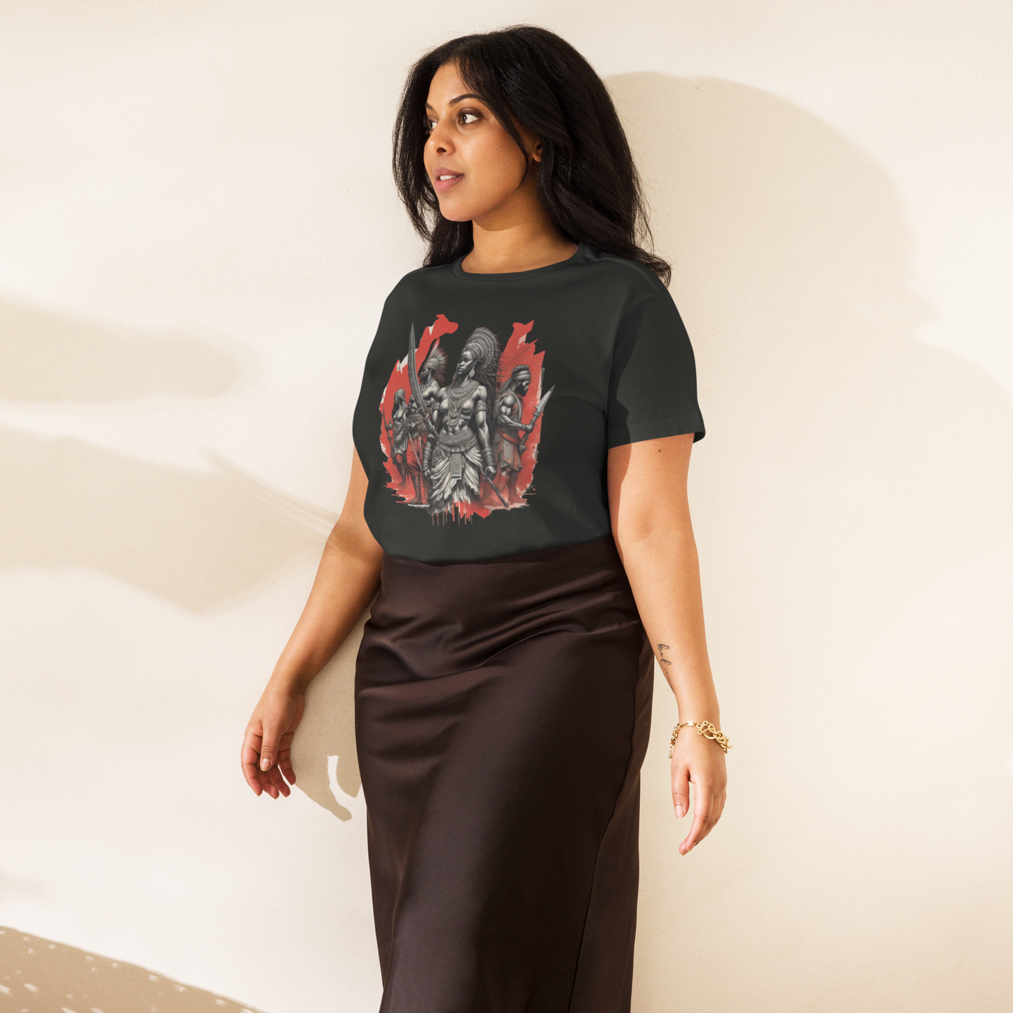 Women’s high-waisted t-shirt