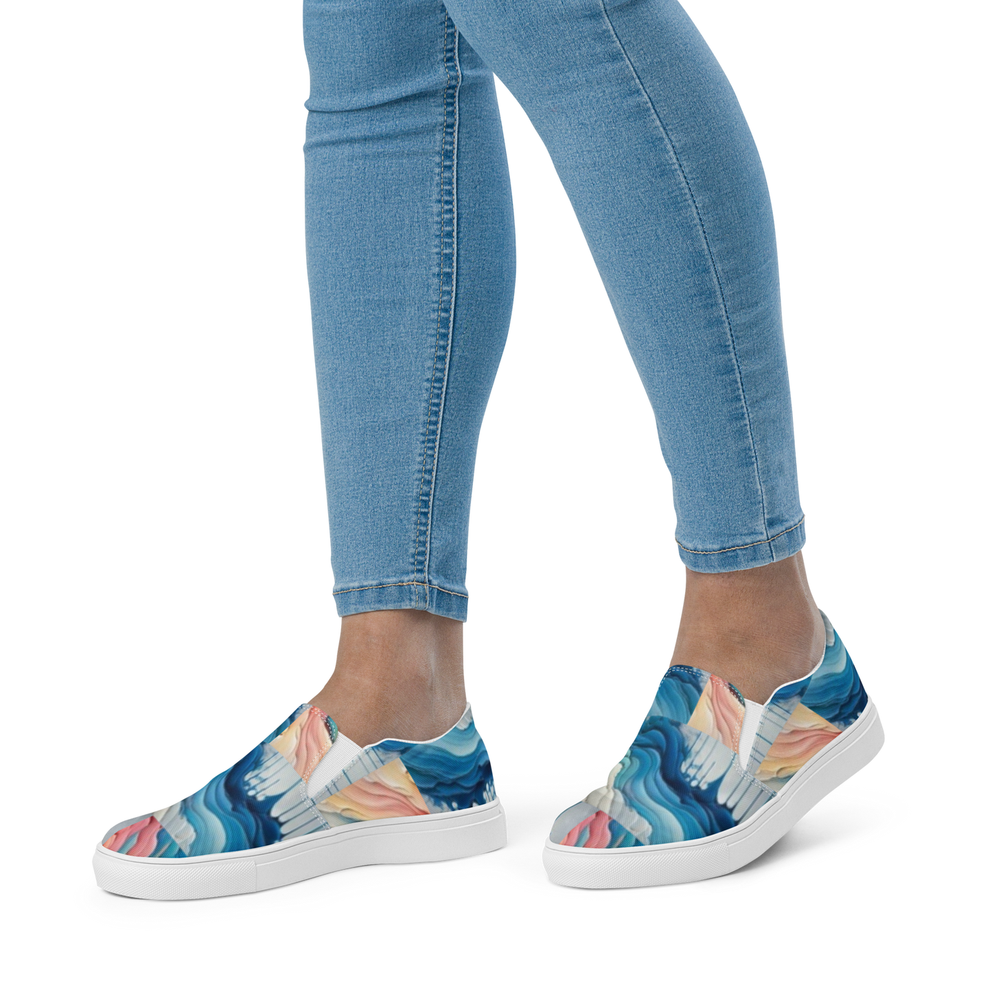 Women’s slip-on canvas shoes